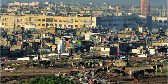 Weitblick auf die Hüttensiedlung Er-Rhamna in Casablanca