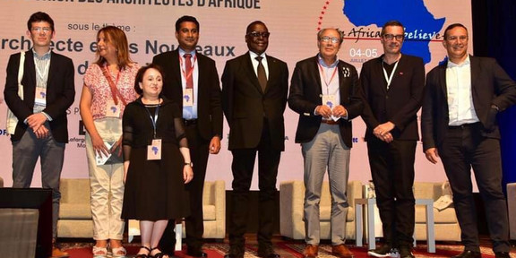 Kongress der Afrikanischen Architektenunion in Rabat Raffael Beier auf dem Jahreskongress der Afrikanischen Architektenunion am 4. und 5. Juli im Mohammed V Theater in Rabat, Marokko (2022)